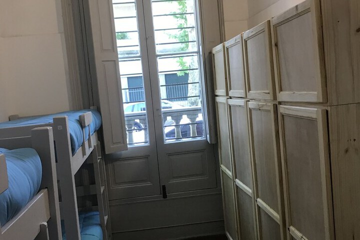 Room 21 of 52