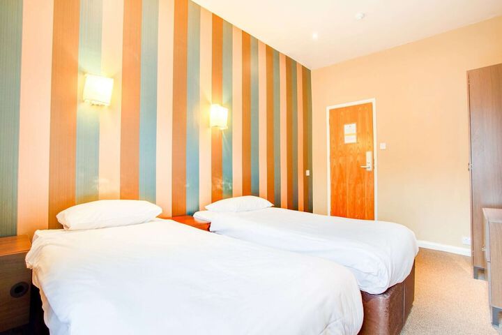 Image of Standard Twin Room