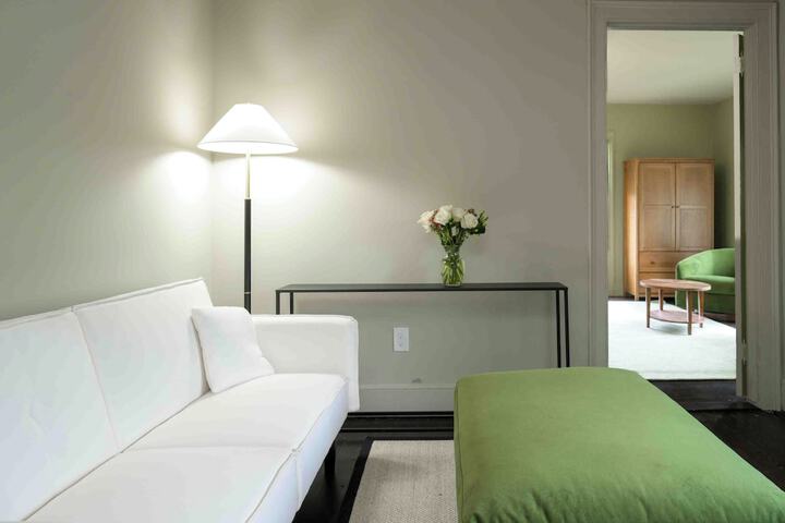 Room 55 of 94