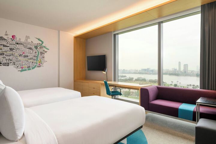 Room 48 of 116