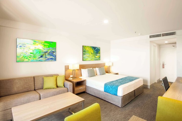 Room 12 of 53