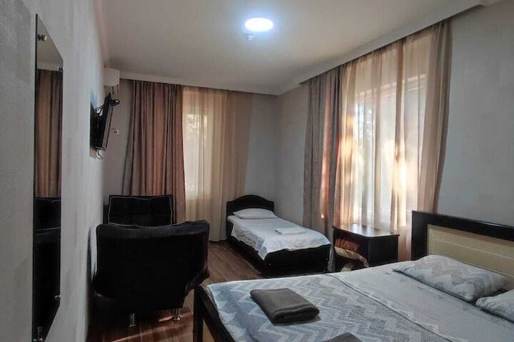 Room 14 of 26