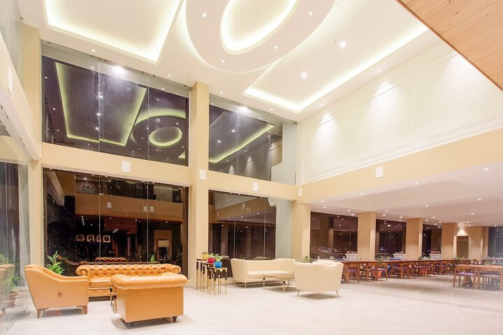 Hotel Interior 7 of 53
