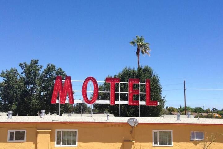 Hotel 20 of 20