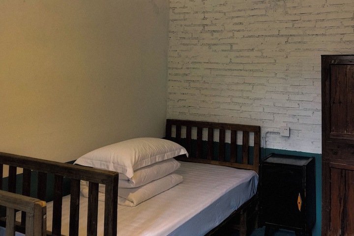 Room 86 of 223