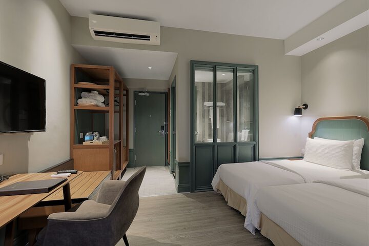 Room 20 of 56