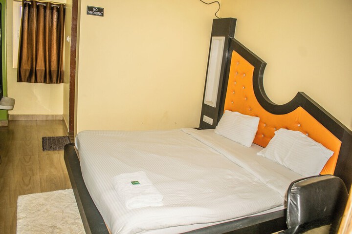 Room 5 of 40