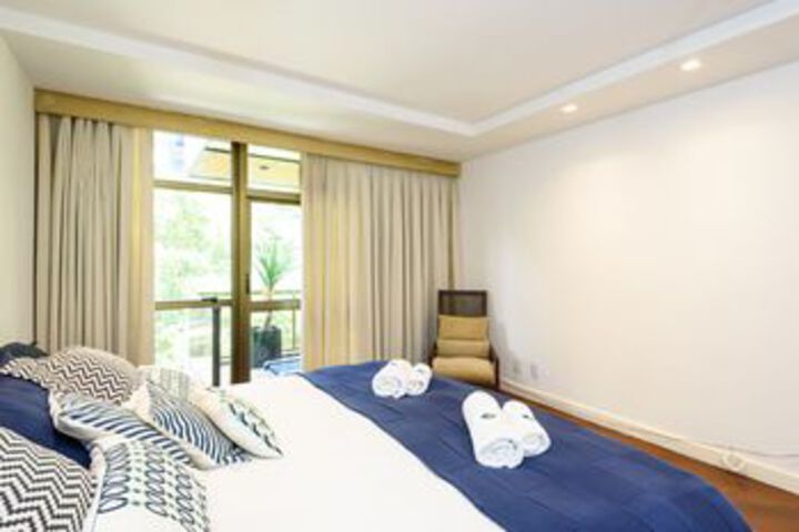 Room 20 of 36
