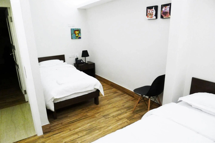 guest_rooms