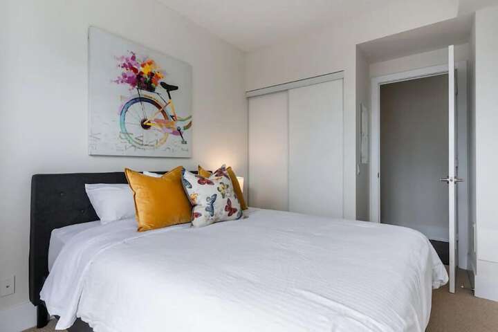Room 21 of 100