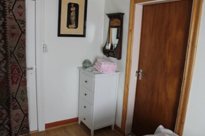 Room 30 of 39