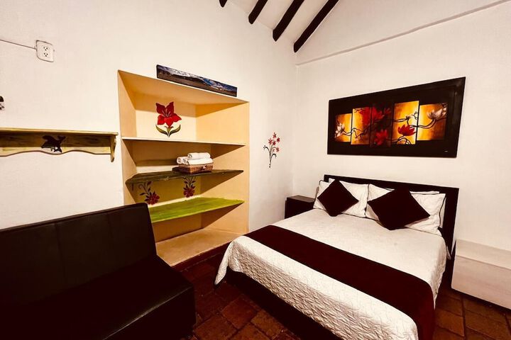 Room 4 of 21
