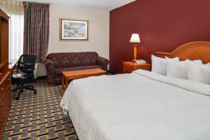 Room 22 of 46