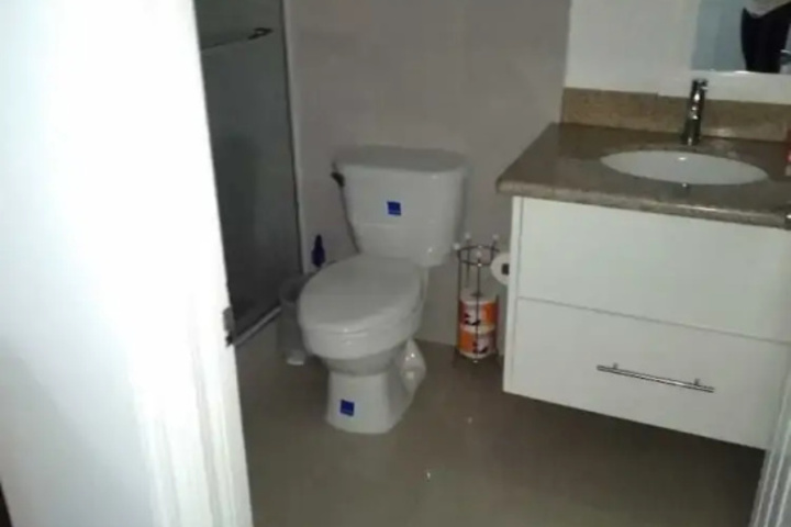 Room 7 of 20