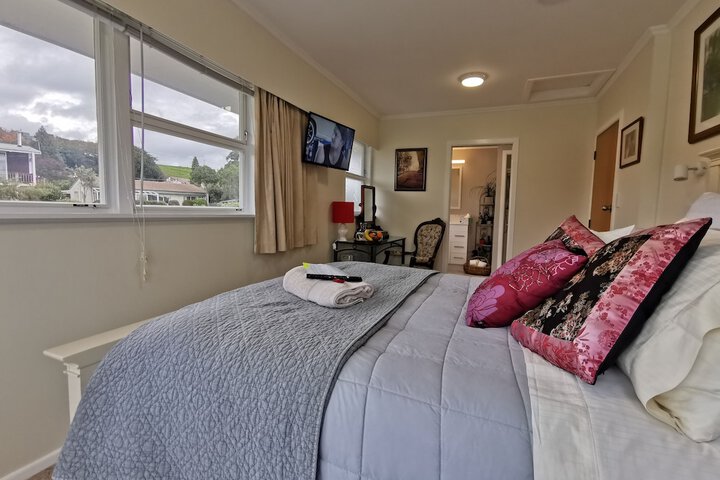 Room 7 of 79