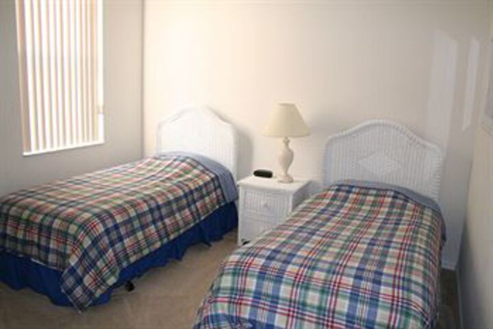 Room 10 of 46