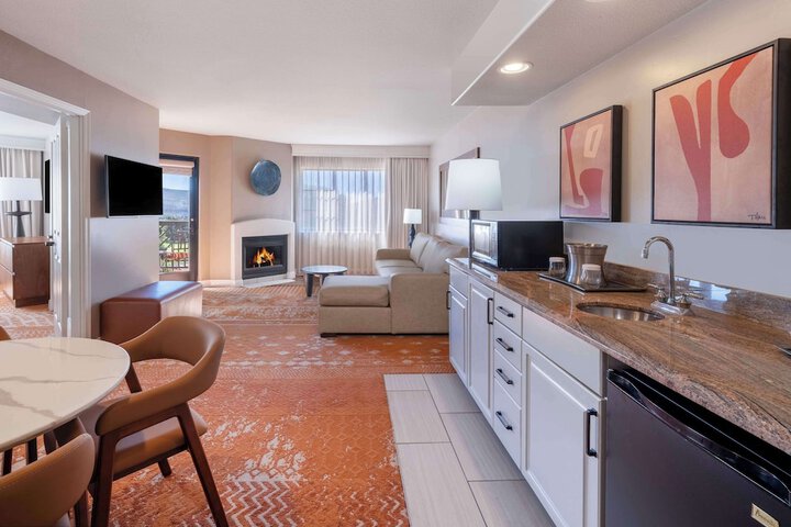 Minibar
