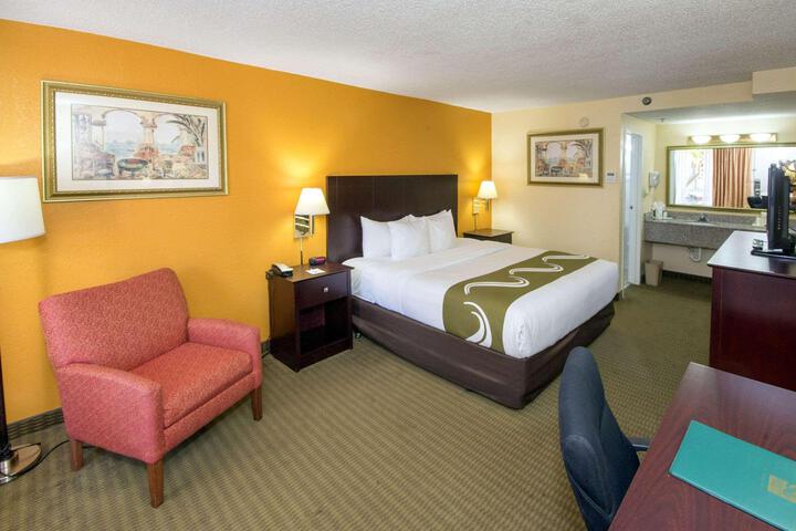 1 King Bed (1 of 16)