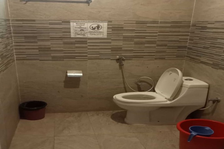 Room 40 of 46