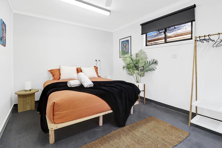 Room 14 of 42