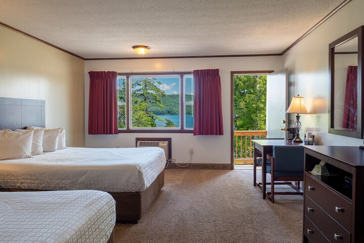 Room 22 of 83