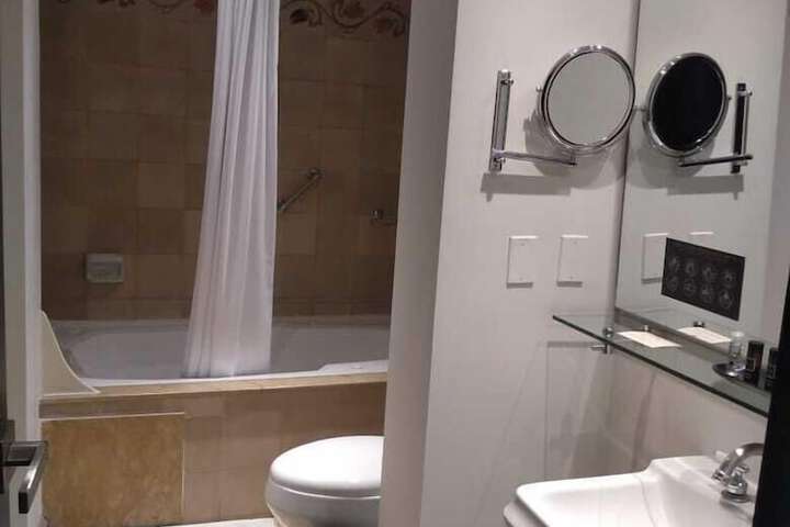 Room 20 of 41