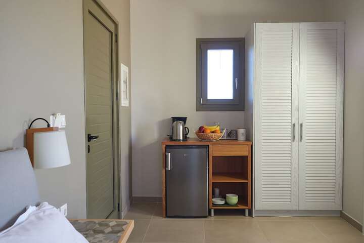 Room 6 of 259
