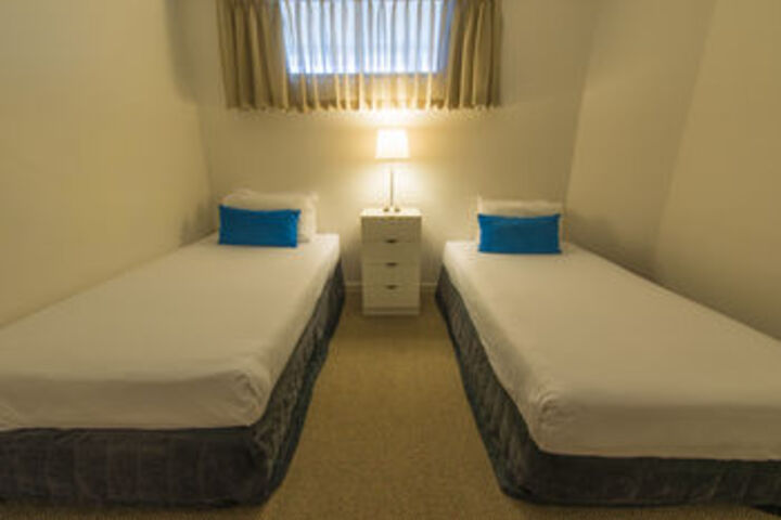 Room 6 of 46