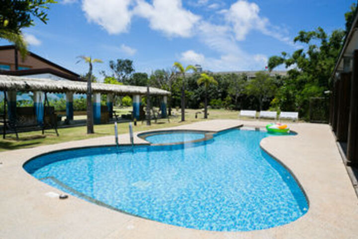 Pool 37 of 49