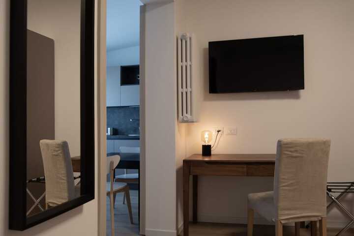 Room 46 of 102