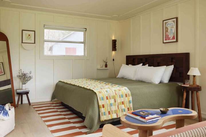 Room 10 of 88