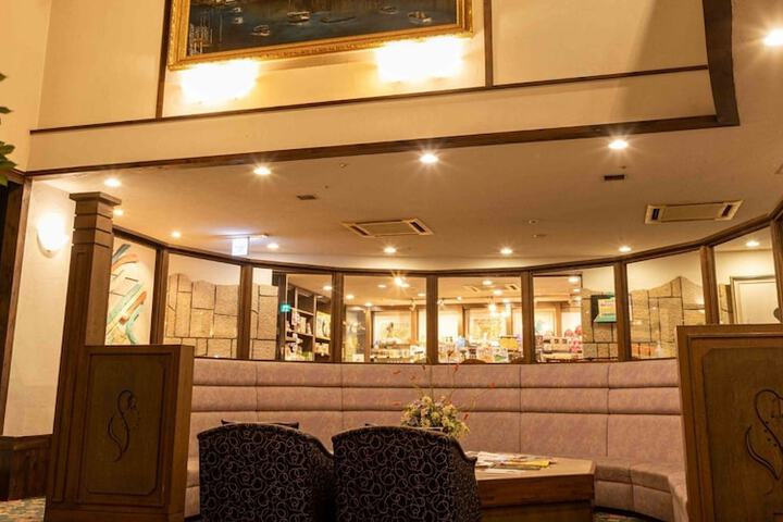 Hotel Interior 20 of 244