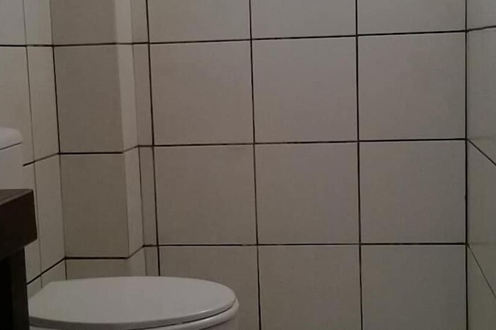 Room 85 of 121