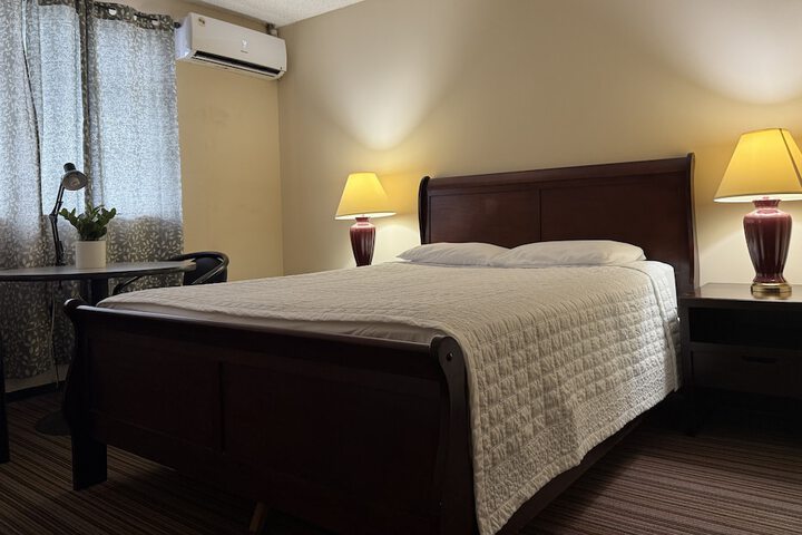Room 12 of 23