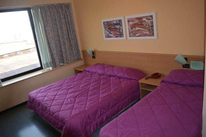 Room 3 of 14