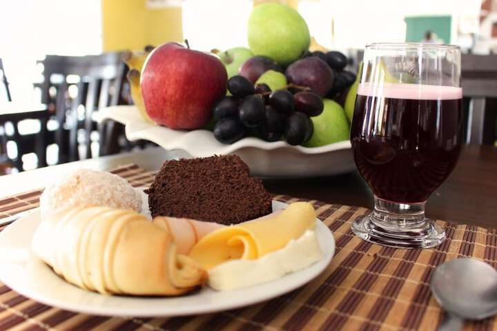Breakfast/Coffee Service 44 of 75