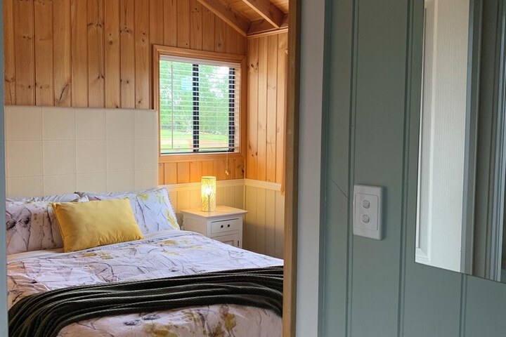 Room 2 of 26