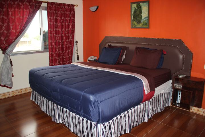 Room 8 of 24