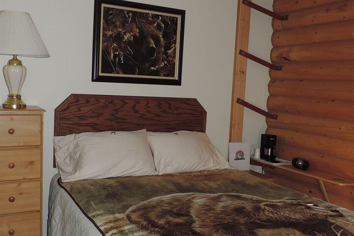 Room 2 of 12