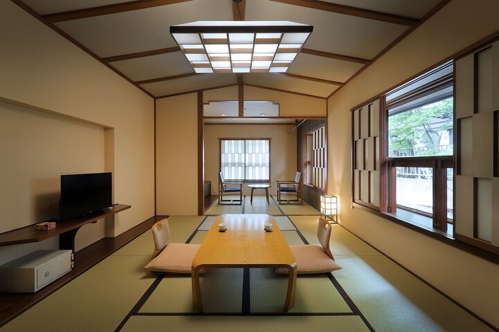 Room 15 of 55