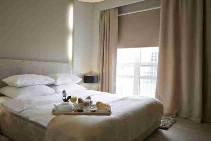 Room 15 of 29