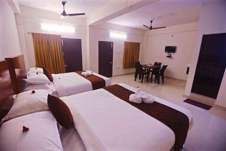 Room 9 of 29
