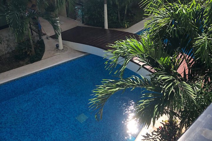 Pool 18 of 22