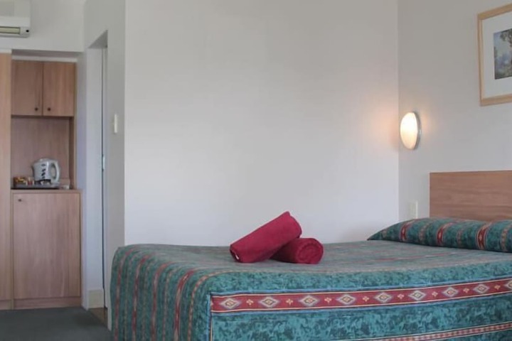 Room 5 of 29