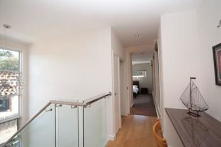 Room 8 of 19