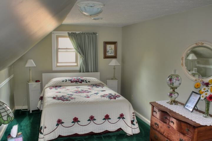 Room 9 of 57