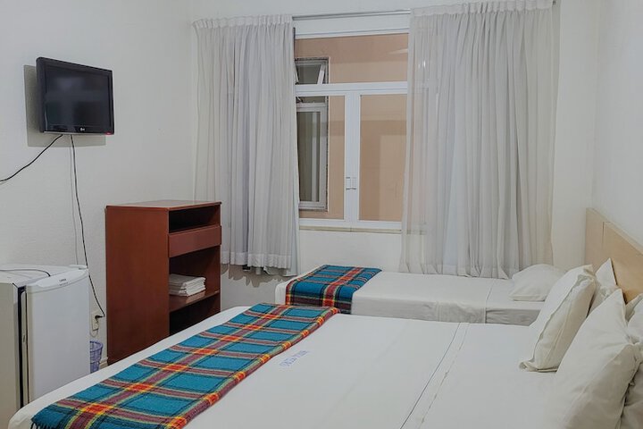 Room 11 of 38