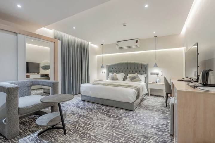 Room 16 of 23
