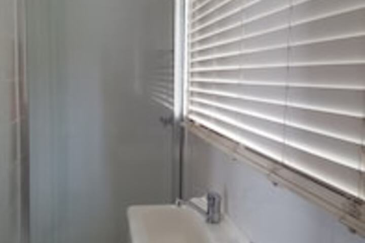 Room 58 of 102
