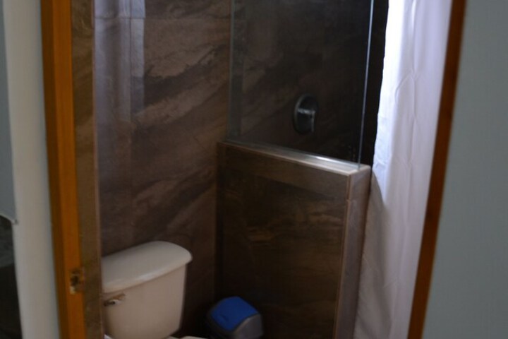 Room 9 of 13